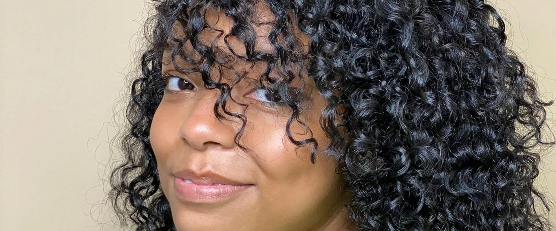 Curly Hair Styling: Tips and Tricks for Naturally Beautiful Hair